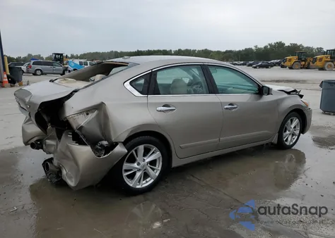 2015 Nissan Altima 2.5 from USA, damaged, VIN 1N4AL3AP7FC570518